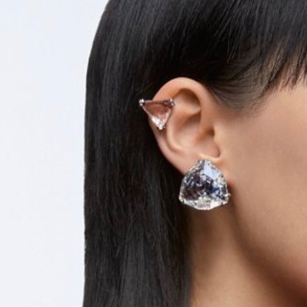 2 Swarowski Earcuffs